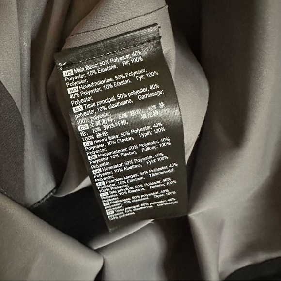 Bjorn Daehlie Skyrun Jacket - Picture 8 of 9